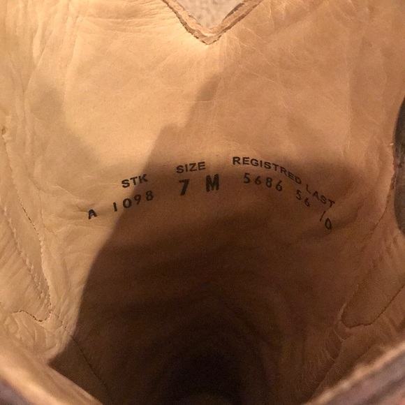 Cowgirl boots - Picture 2 of 4